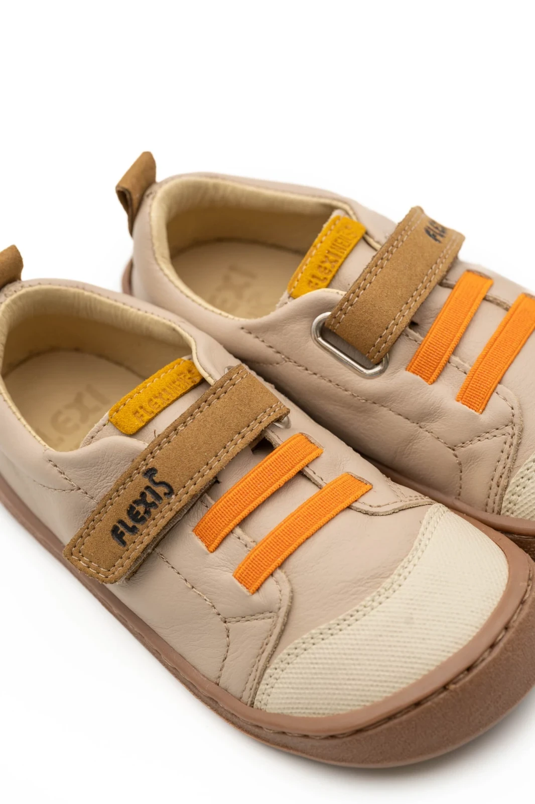 Deportiva Stone/Tierra 9005-R
