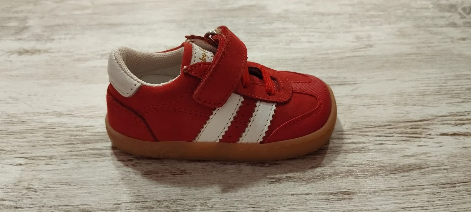 Deportivo Baby Free 1125500 en color Rojo