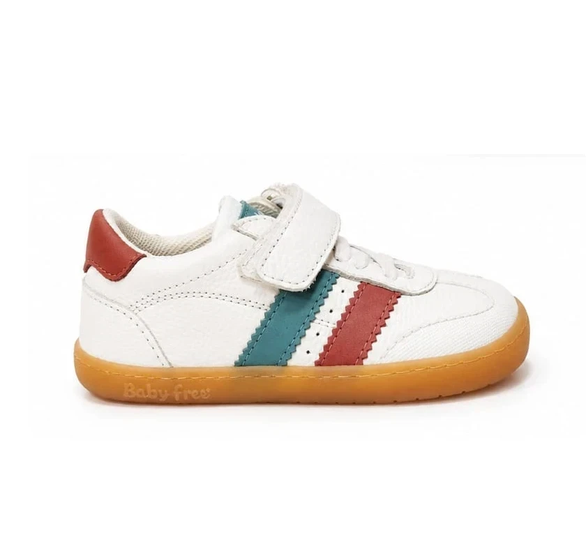 Deportiva Baby Free en color Multicolor