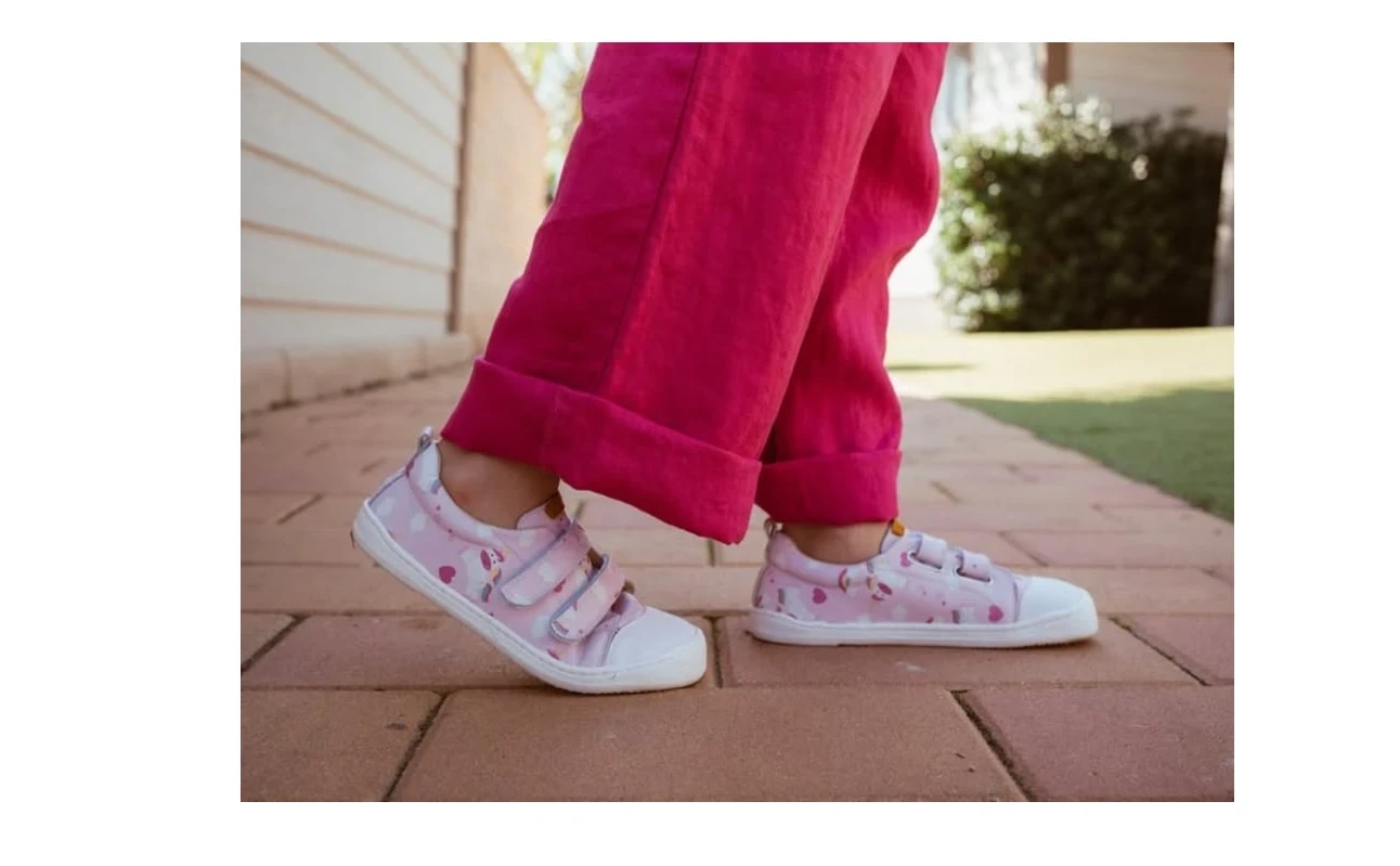 Flexi Nens Deportiva Barefoot Unicornio en color Rosa