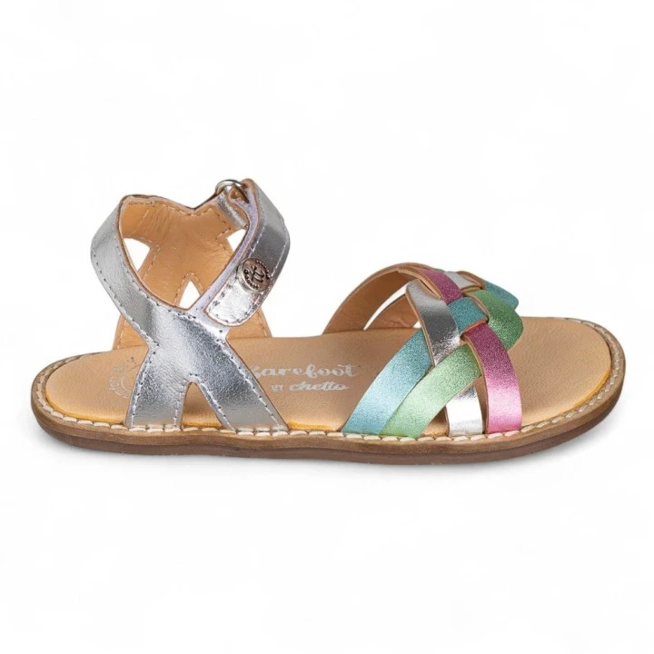 SANDALIA BAREFOOT PIEL CHETTO TRENZADA PLATA en color Multicolor
