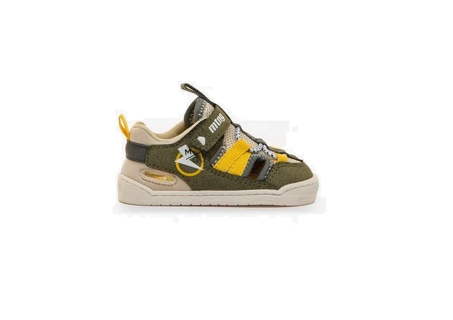 Sandalia Free 48908 en color Verde